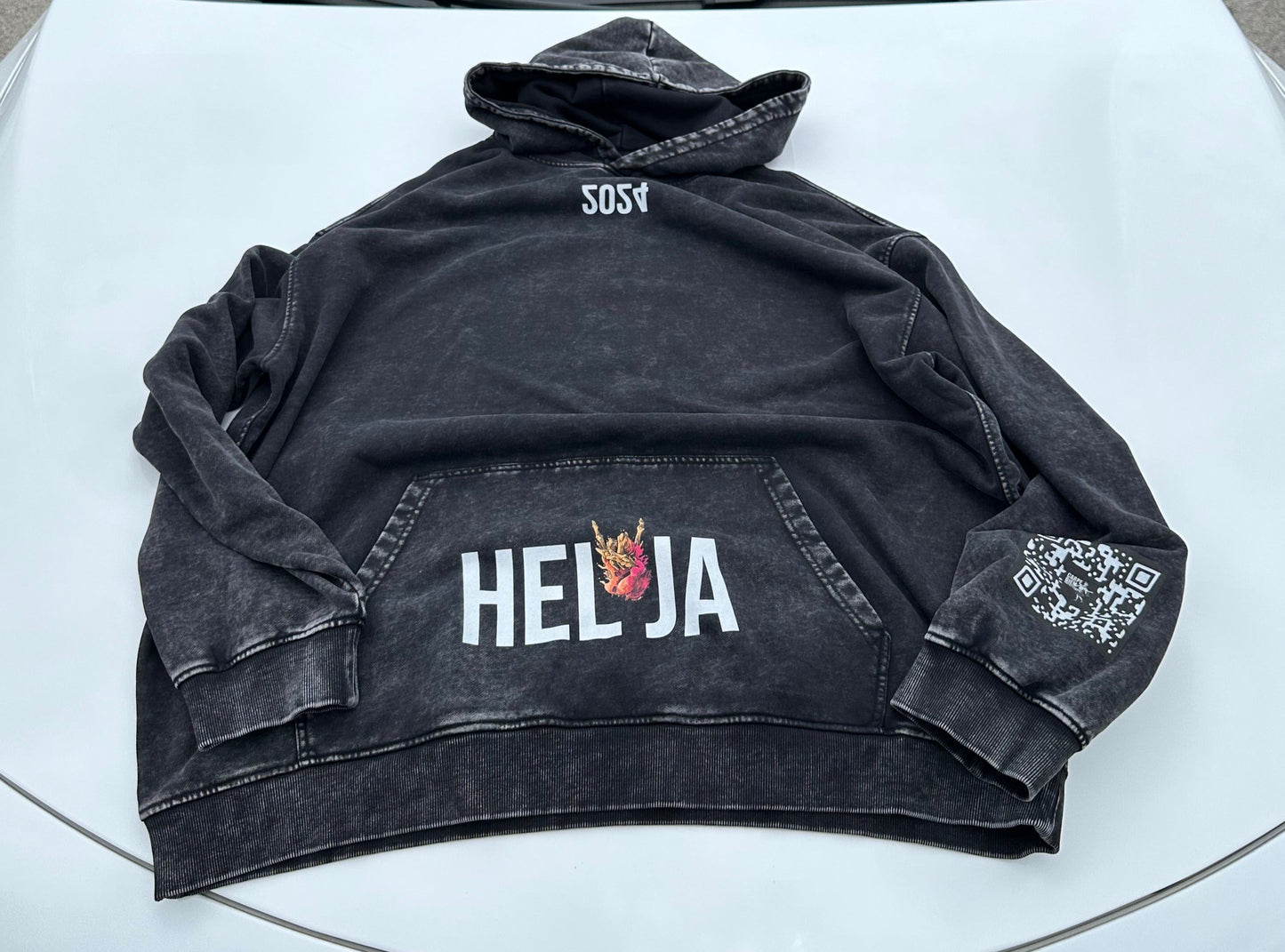 Hel Ja Hoodie